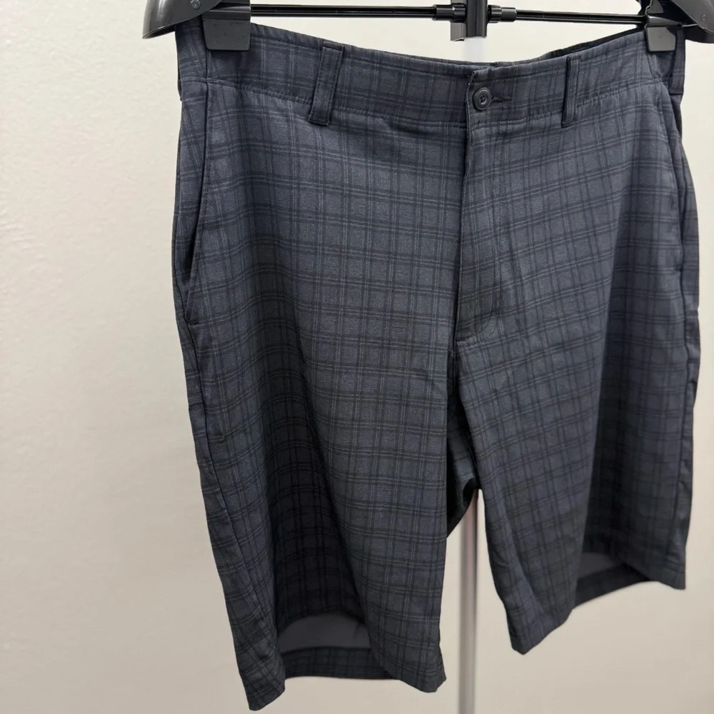 Ben Hogan Golf Shorts Men 34 Gray Plaid Performance Stretch Lightweight